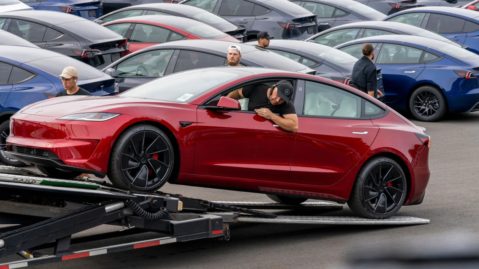 Tesla (TSLA) Soars with Record Q3 2024 Vehicle Deliveries and