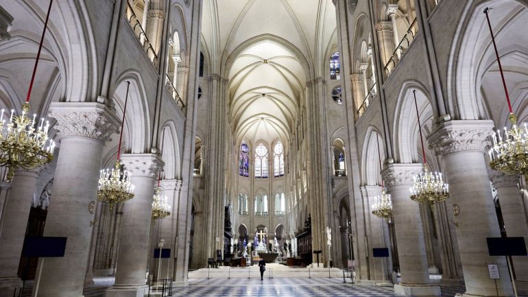 Emmanuel Macron Unveils Spectacularly Restored Notre Dame, Celebrating ...