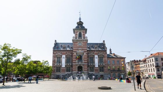 Anderlecht trekt personenbelasting op: 'Klap voor werkende bewoners'