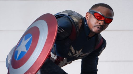 Anthony Mackie clarifies 'Captain America' remarks: 'proud American'