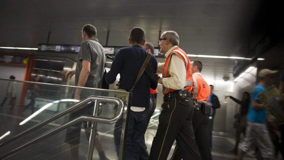 CCOO accepta "temporalment" la proposta de la Generalitat i posposa la vaga de vigilants del metro