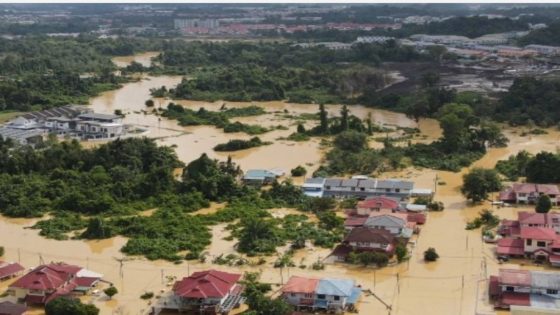 Makin ramai mangsa banjir di Sabah, Sarawak