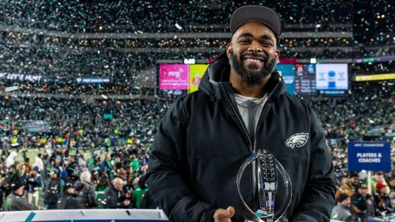 Eagles open practice window for DE Brandon Graham, TE C.J. Uzomah