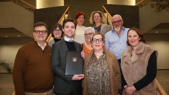 Eerste elf burgemeesters leggen eed af bij gouverneur