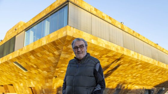 «La Llotja és l’obra emblemàtica de la Lleida del segle XXI»