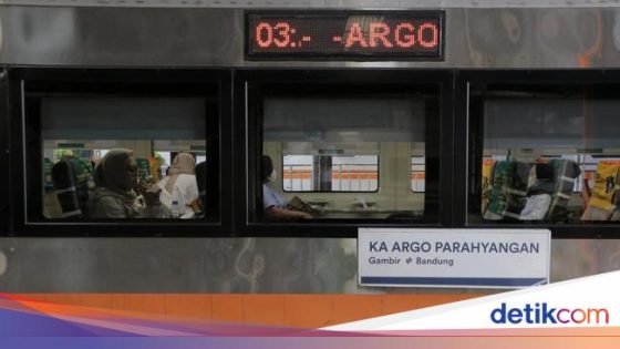 Kereta Legendaris Argo Parahyangan Berhenti Operasi 1 Februari