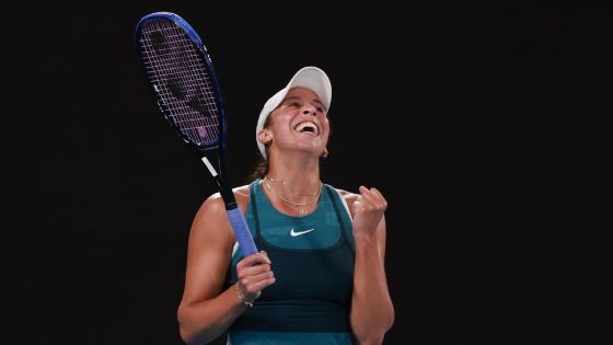 Madison Keys upsets Iga Swiatek, into 1st Australian Open final