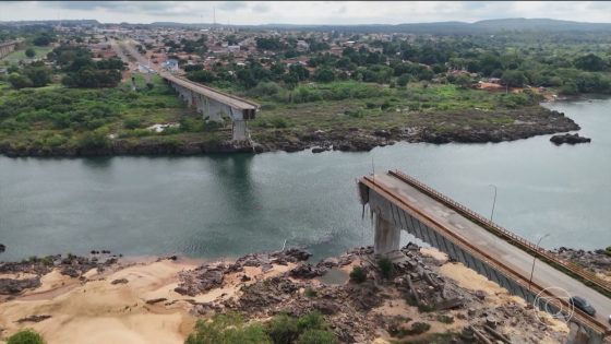 Um mês após queda da ponte entre TO e MA, travessia segue improvisada e moradores sofrem impactos | Jornal Nacional