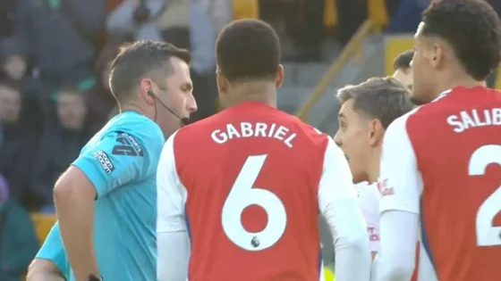 Referee Michael Oliver after sending off Arsenal's Myles Lewis-Skelly.