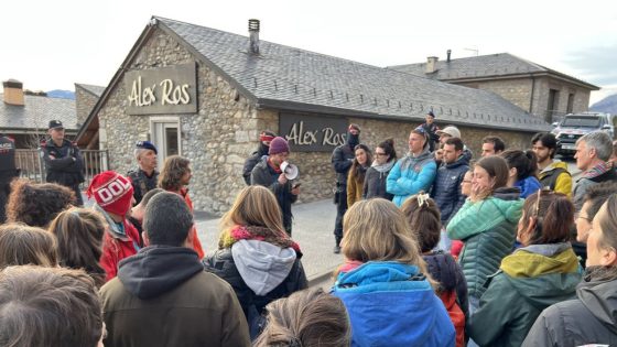 Manifestació a Puigcerdà per exigir habitatge assequible