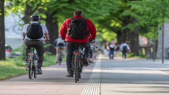 Politie kan niet geloven wat veel fietsers doen: "Het is levensgevaarlijk"