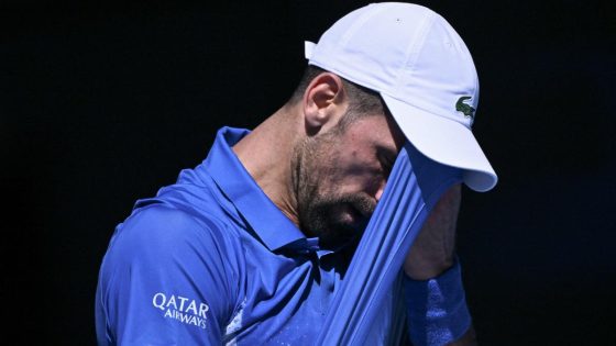 Injured Djokovic booed off after quitting semi-final