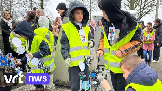 Onbekende steelt kunstwerkjes van kinderen aan glasbollen in Heusden-Zolder