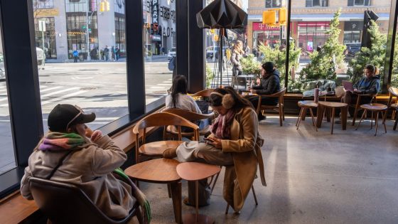 Starbucks’ same-store sales extend fall amid fewer customers at cafés - Financial Times