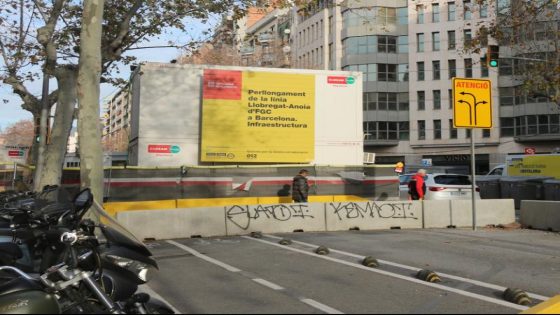 Resignació dels comerciants de carrer Urgell per les obres de l’L8 | Anna Puig | Barcelona | Urbanisme