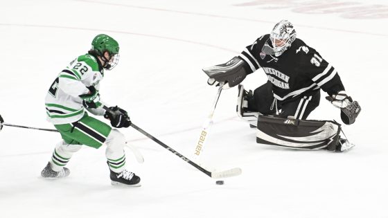 GameCenter final: Western Michigan 3, UND 2, OT - Grand Forks Herald