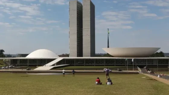 Favoritos acumulam apoios na reta final da corrida pela