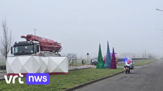 82-jarige man overlijdt na aanrijding door vrachtwagen in Lombardsijde