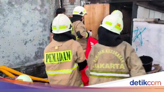 Korban Tewas Kebakaran di Cakung Tak Bisa Selamatkan Diri karena Stroke