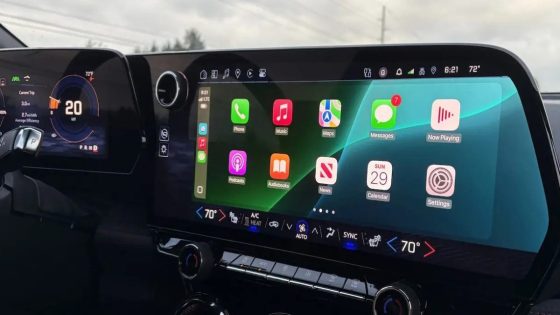 Apple just fixed one of CarPlay's biggest usability issues