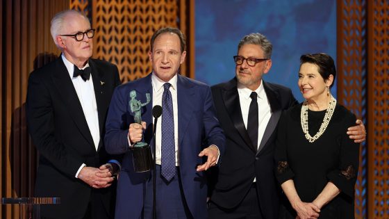 John Lithgow, Ralph Fiennes, Sergio Castellitto, and Isabella Rossellini