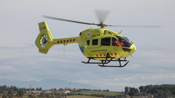 Un helicòpter medicalitzat a l'heliport del Parc Taulí, el 2 de febrer de 2024. Autor: ACN.