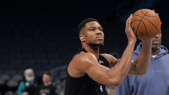 Bucks' Giannis Antetokounmpo Offers Major Update on Significant Calf Injury