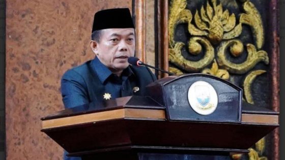 Gubernur Jambi Tegaskan Tak Ada Pemecatan Honorer, Desak Pemerintah Pusat Beri Kepastian