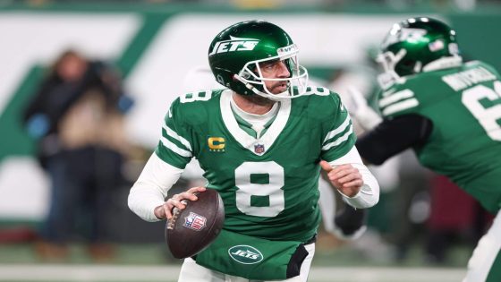 Jets expected to move on from QB Aaron Rodgers: Sources