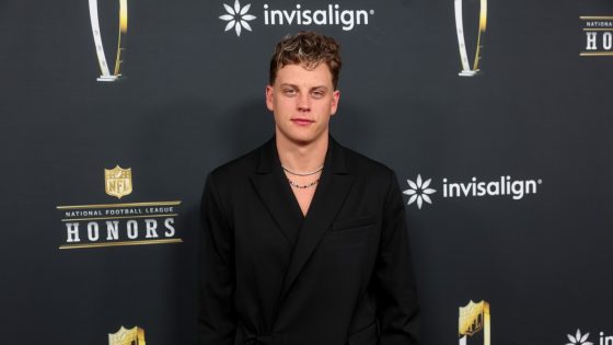 Joe Burrow wins comeback player of the year for the second time