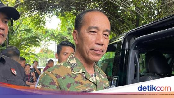 Berseragam Komcad, Jokowi Bertolak ke Magelang Hadiri Parade Senja