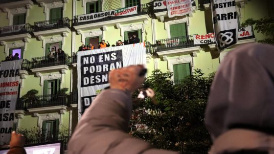 Junts, ERC i els Comuns critiquen Collboni per la compra de la Casa Orsola