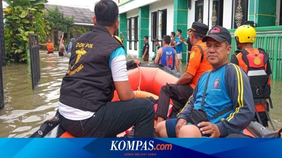 Kemensos Salurkan Rp 568 Juta untuk Warga Terdampak Banjir di Bandar Lampung