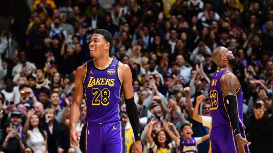 Grades for LeBron James, Austin Reaves in Lakers win over Warriors