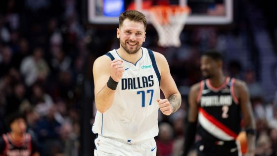 Sources - Mavericks trading Doncic to Lakers for Anthony Davis