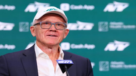 NFLPA report cards: Woody Johnson instills 'culture of fear' in Jets while Josh Harris improves Commanders