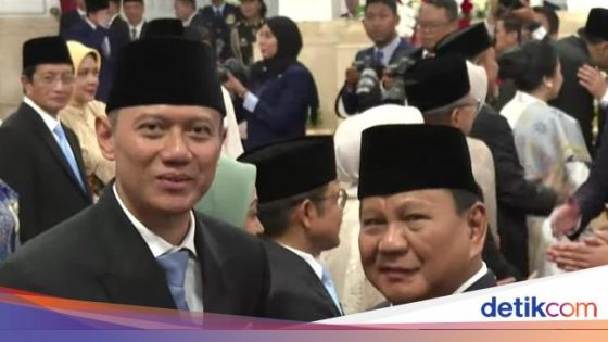 Saat Prabowo Nyeletuk 'Siapa Tahu Ada Presiden AHY', Singgung Angka 9 PD