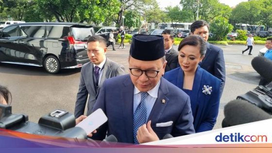 Menteri Investasi Rosan Roeslani Kepala Danantara, Erick Thohir Jadi Dewas