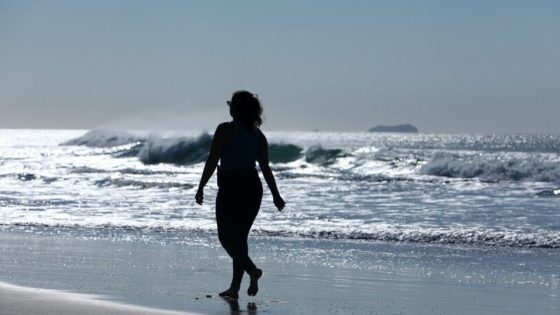 Sol e calor costumam atrair turistas no verão em SC (Foto: Lucas Amorelli, DC)