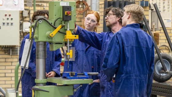 13 procent van jongeren verlaat school zonder diploma: in deze Limburgse gemeenten liggen de cijfers het hoogst - Het Belang van Limburg