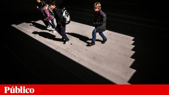 40% das escolas têm menos de 15 alunos e 26% têm menos de dez | Educação