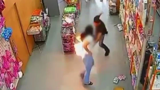 Vídeo: celular explode no bolso da calça de mulher que fazia compras em Goiás