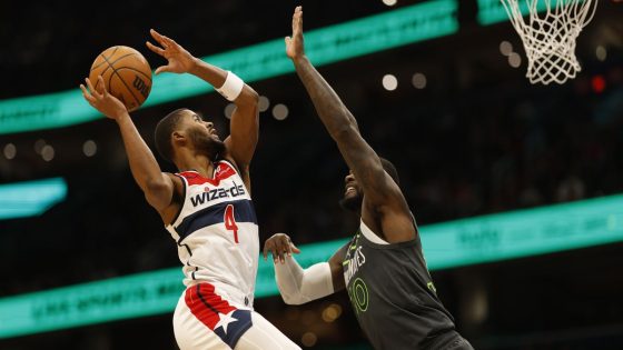 Report: Sixers trade Reggie Jackson, first-rounder, acquire Jared Butler, second-rounders from Wizards