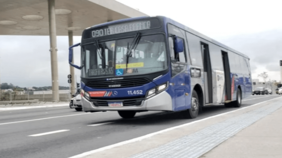 Tarcísio de Freitas decreta extinção da empresa de transportes metropolitanos de SP