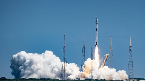 Photo of a previous SpaceX Falcon 9 launch. 