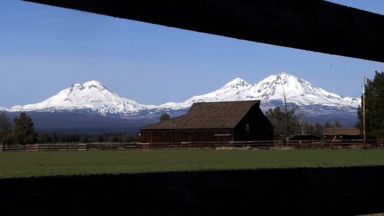 2 Skiers Die in Avalanche in Cascade Mountains in Oregon