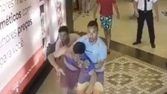 Homem é assassinado a tiros após ser agredido e retirado de shopping em Fortaleza