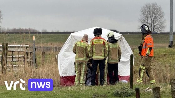 Zwaar verkeersongeval in Ramskapelle, bij Knokke-Heist: passagier overleden, bestuurder gewond