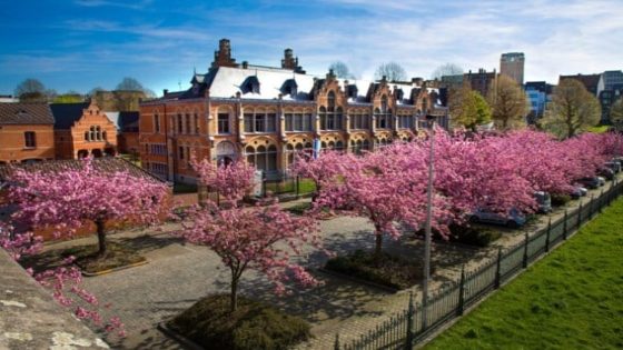 UGent verkoopt historische campus: “Het was de thuisbasis van een Nobelprijswinnaar” - De Standaard