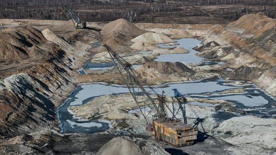  Bucket-wheel excavators mine rare earth materials on Ukrainian soil on February 25, 2025 in the Zhytomyr region of Ukraine